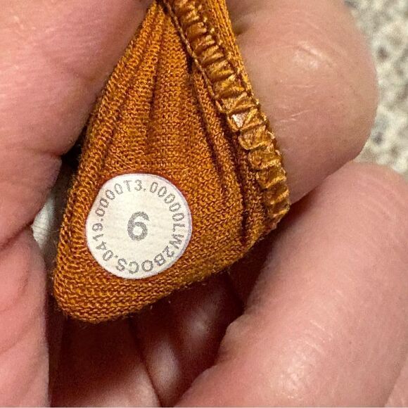 Lululemon New Ambition Bra Fools Gold / Light Ivory- Size 6 - Picture 7 of 7